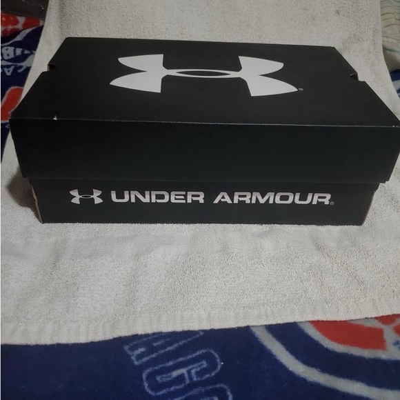 Under Armour surge 3 triple black - Picture 4 of 7